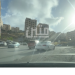 كل ٣ ثواني سيارة على شارع ما عليه ولا خط